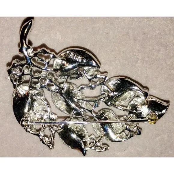 Vintage 1950s–1960s Lisner Silver-Tone Leaf & Rhinestone Brooch - Picture 2 of 2